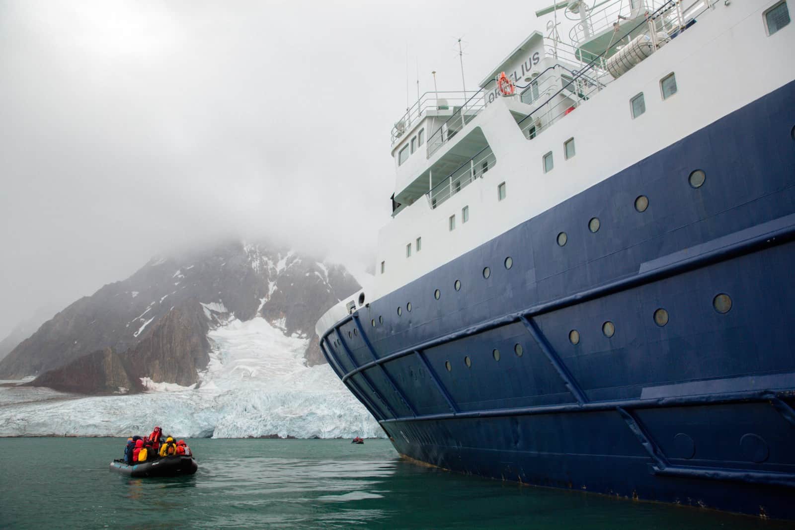visit svalbard